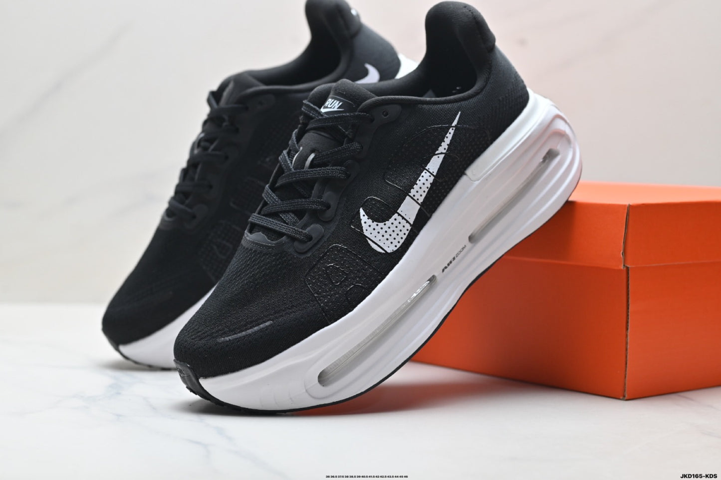 Nike Vomero Premium com tecnologia ZoomX
