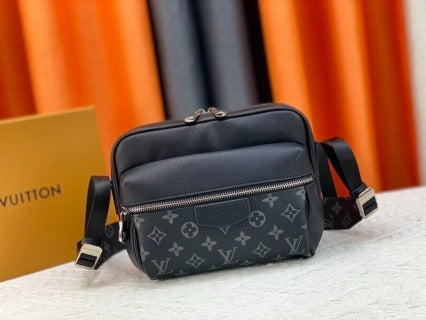 LV Monogram Eclipse