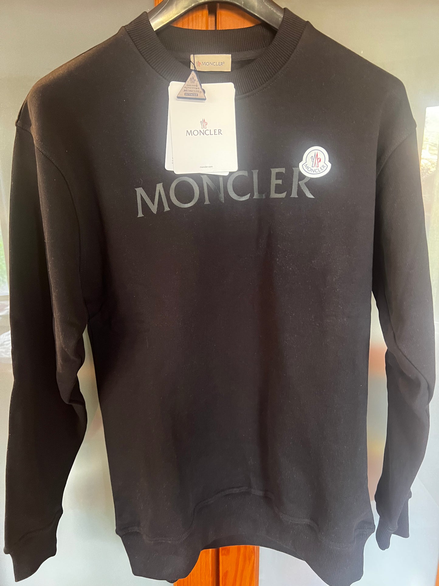 PROMOÇÃO Sweatshirt Moncler tam. M