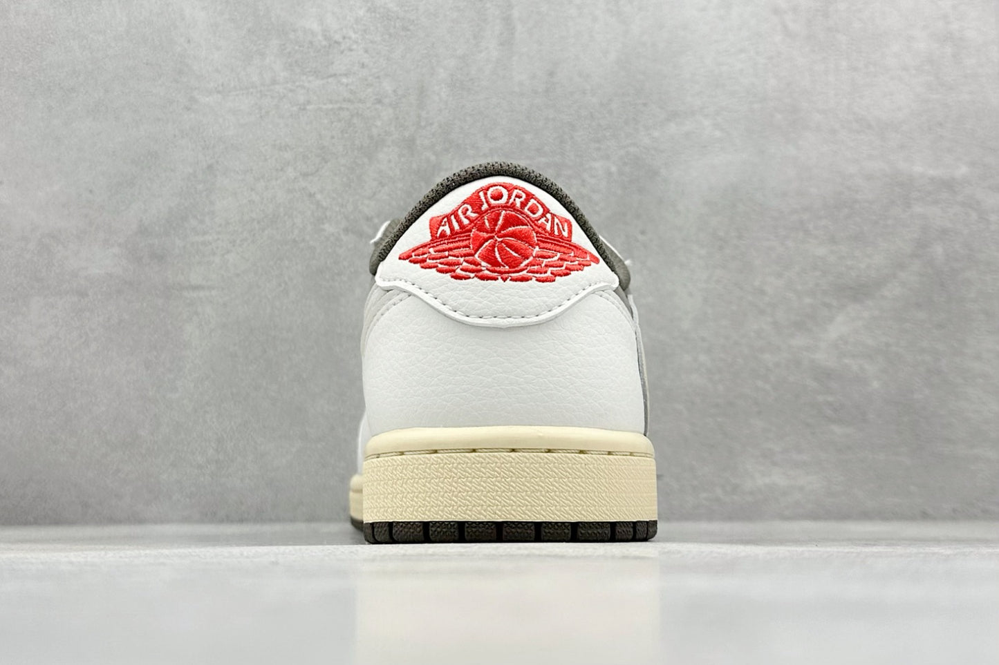 Travis Scott x Air Jordan 1 Low