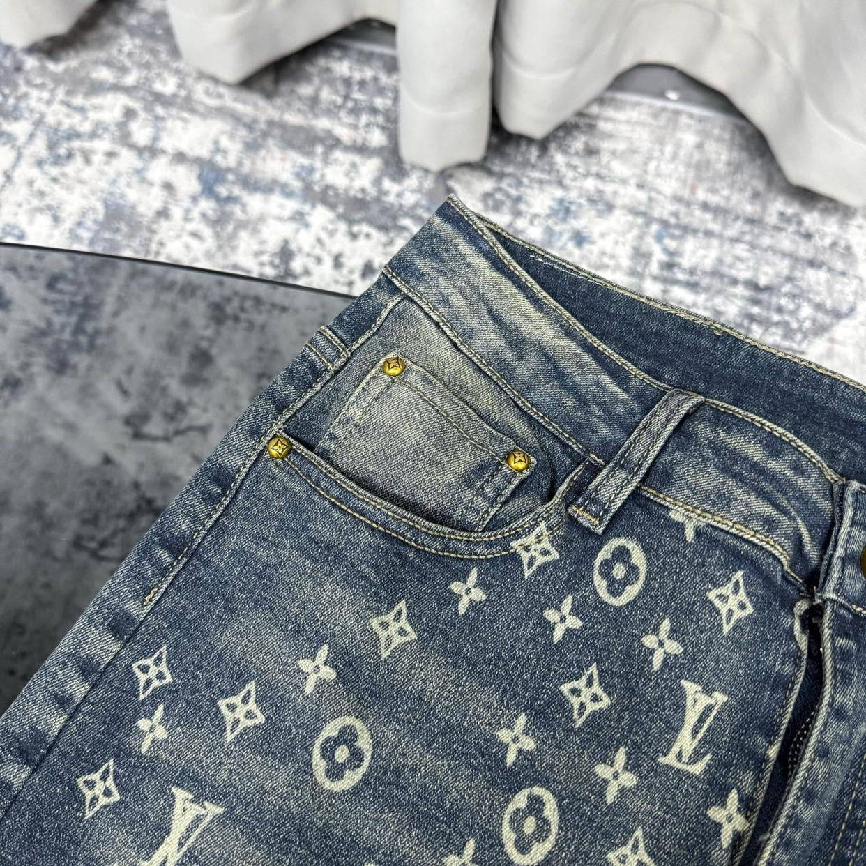 Calça de ganga LV slim fit