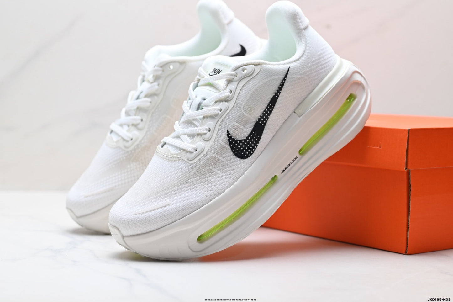 Nike Vomero Premium com tecnologia ZoomX