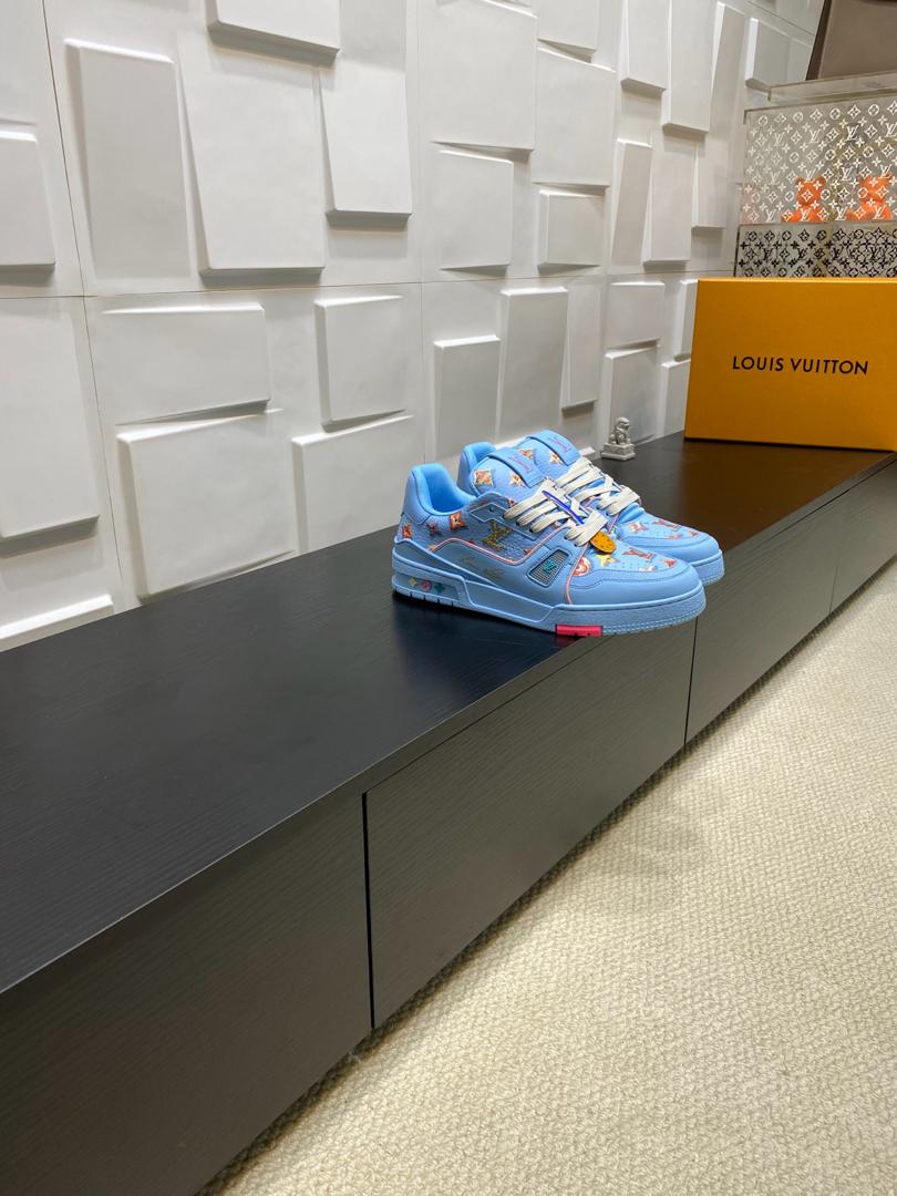 LV Trainer Monogram Donuts