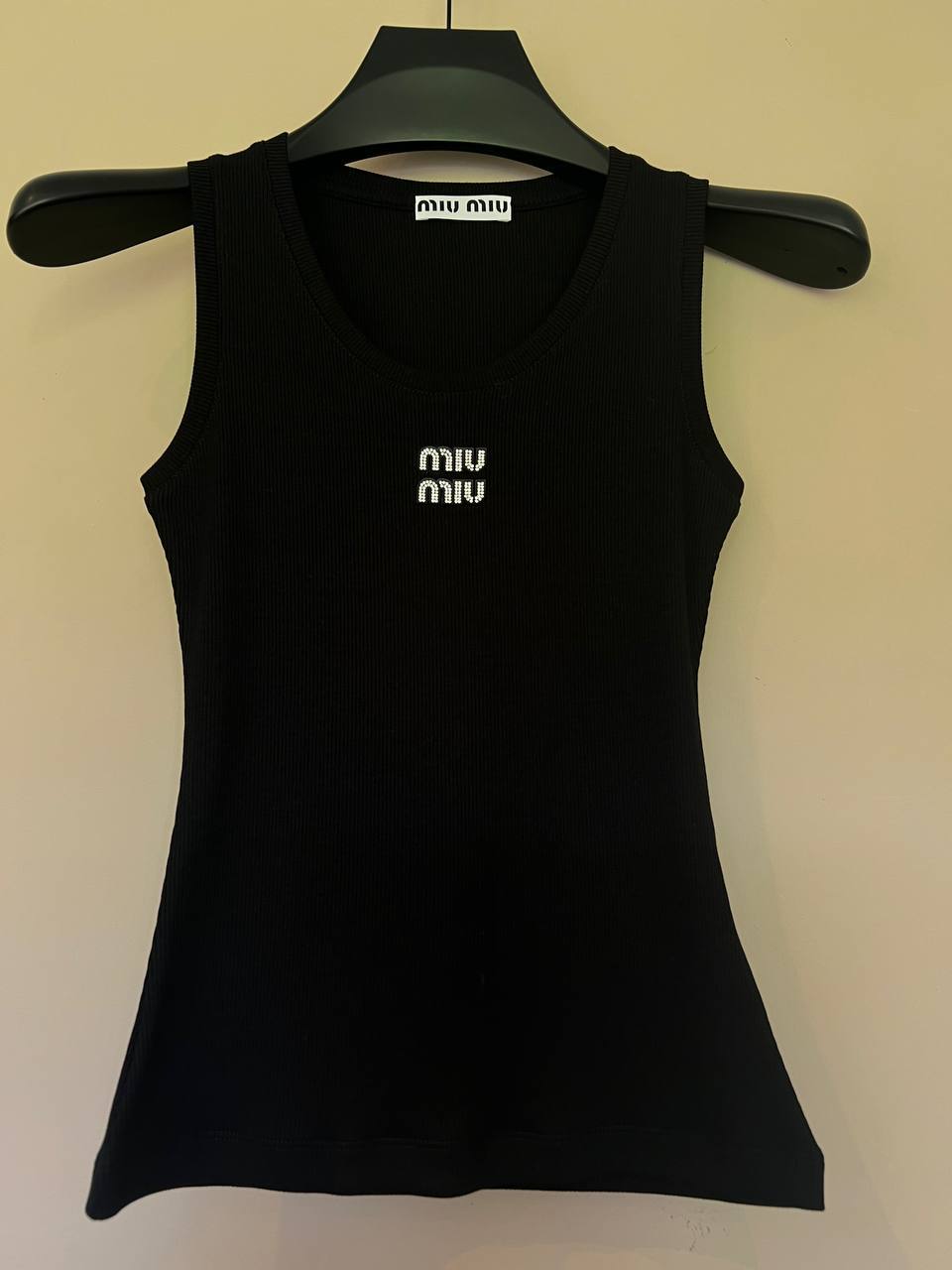 Top Miu Miu