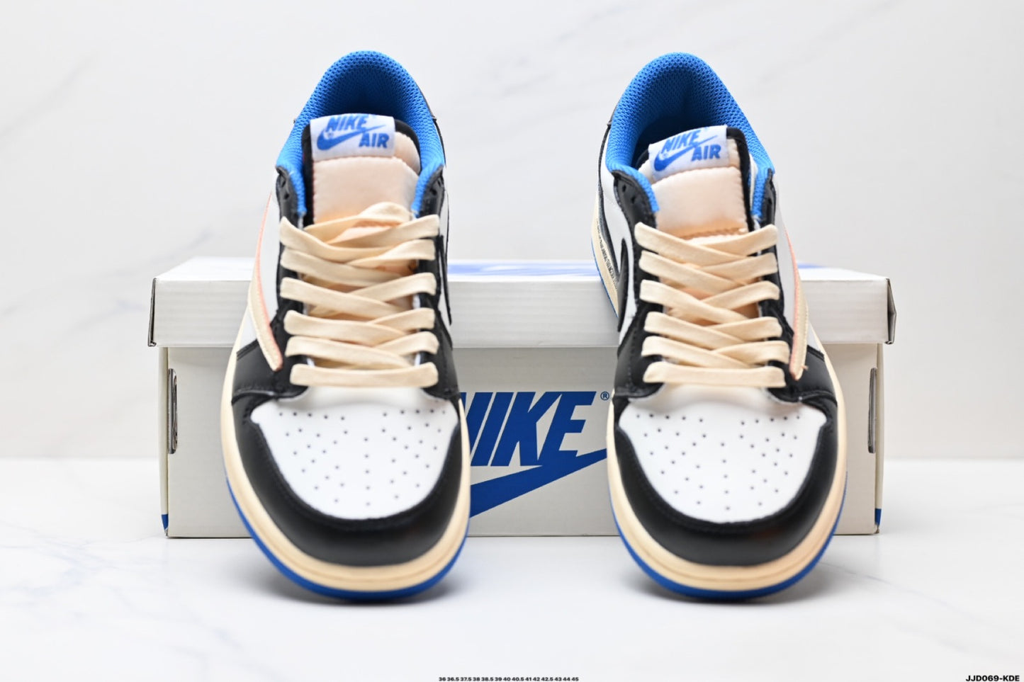 Air Jordan 1 Retro Low Fragment x Travis Scott