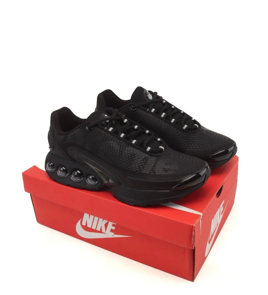 Nike x Supreme Air Max Dn