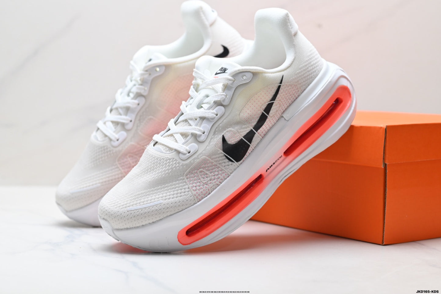 Nike Vomero Premium com tecnologia ZoomX