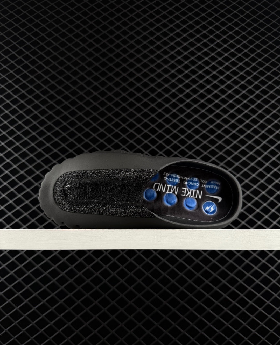 Chinelos Fragment x Nike Mind 001 Slide