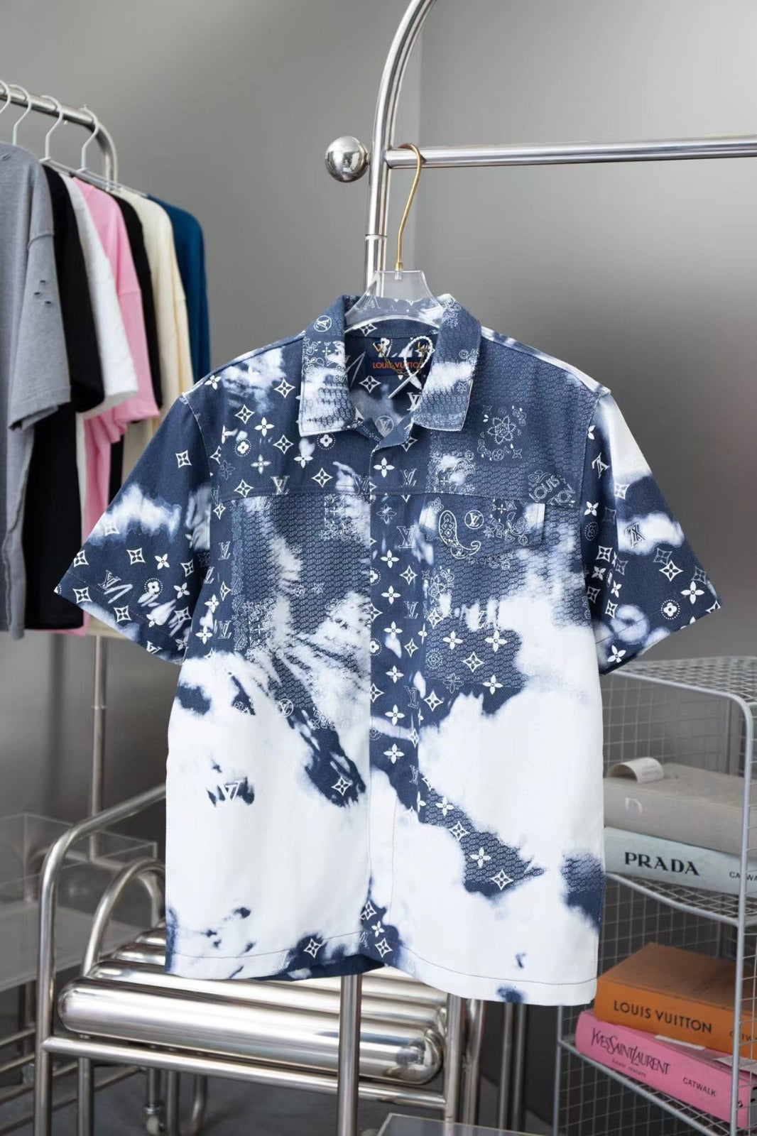 Conjunto LV Louis Vuitton Monograma em ganga