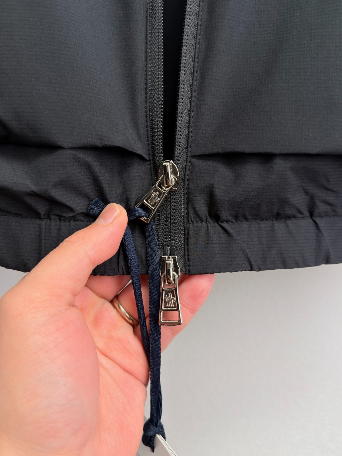 Casaco corta vento Moncler Graneroq