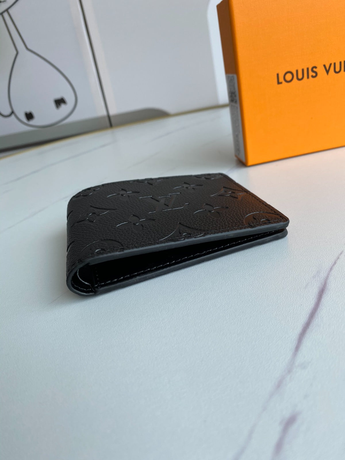 Carteira em pele LV