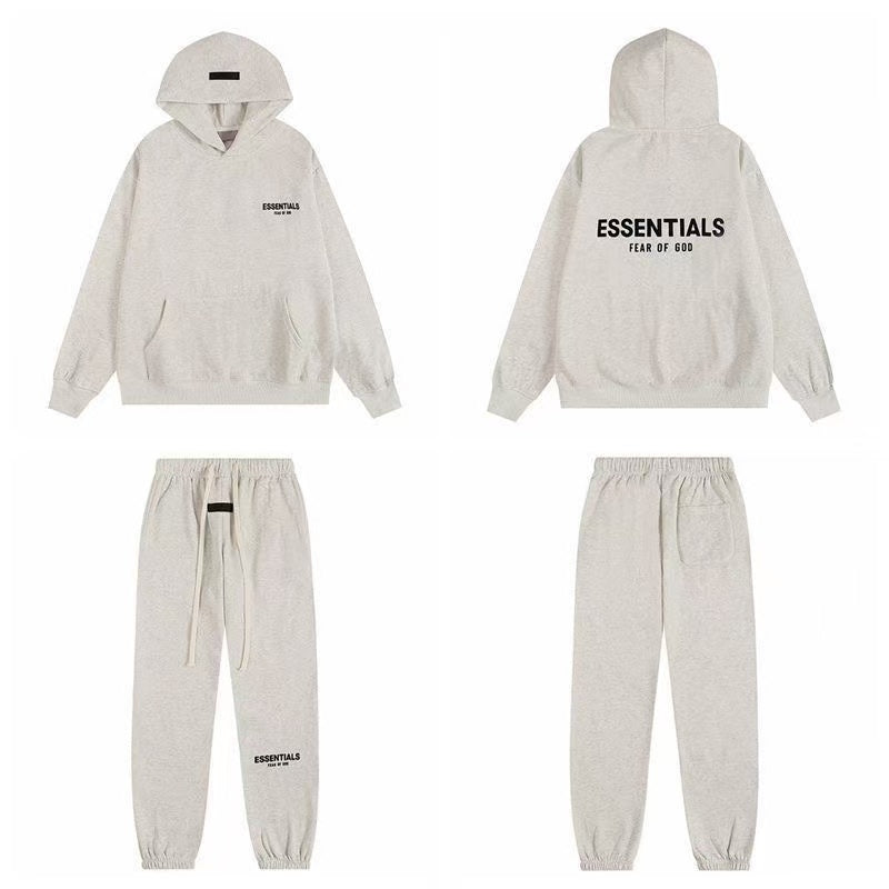 Conjunto Essentials - Fear of God