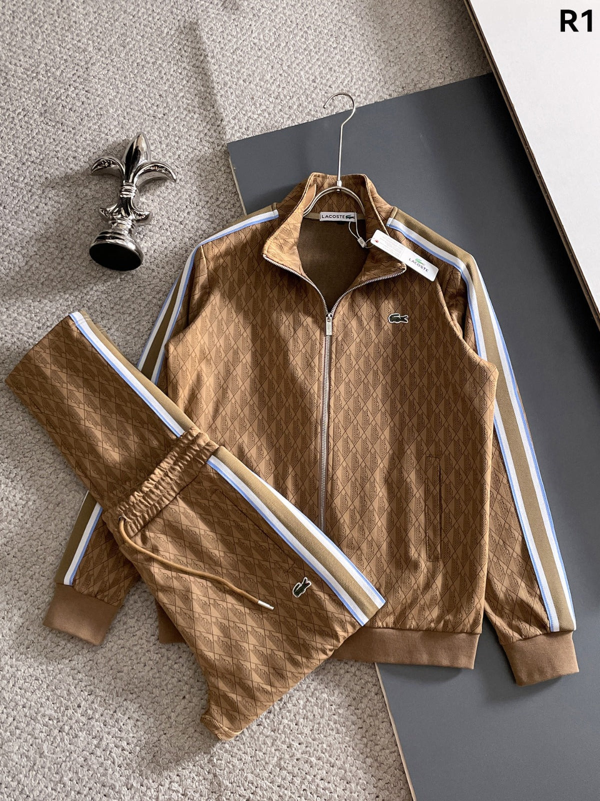 Conjunto Lacoste Paris