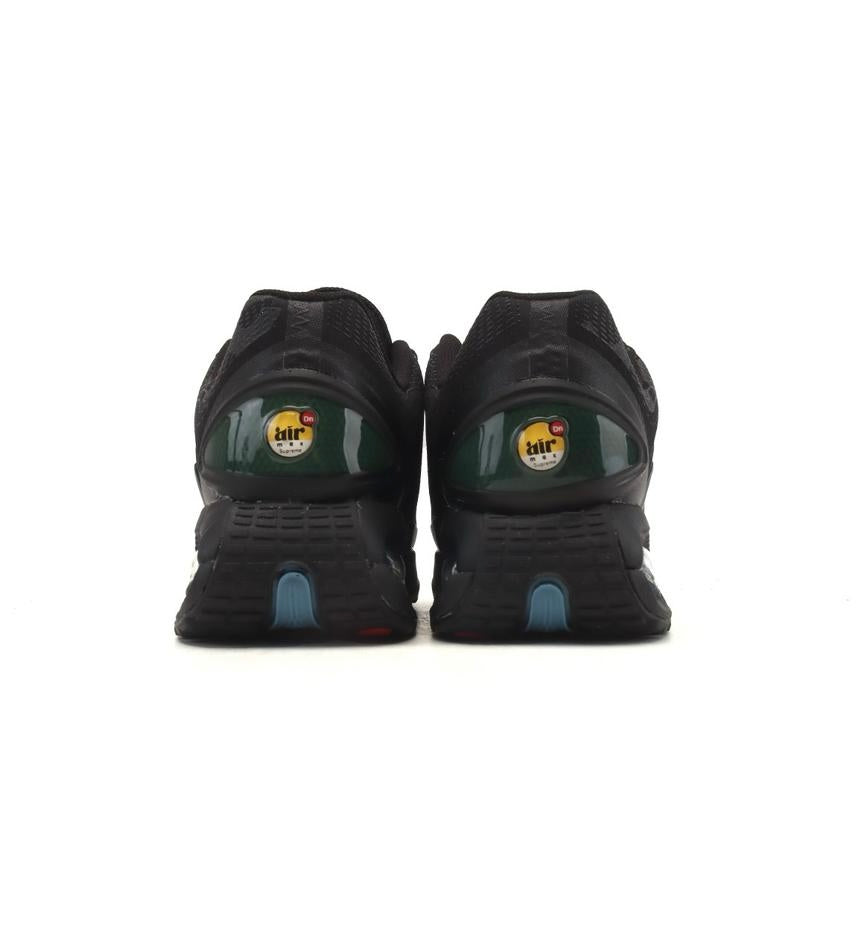 Nike x Supreme Air Max Dn