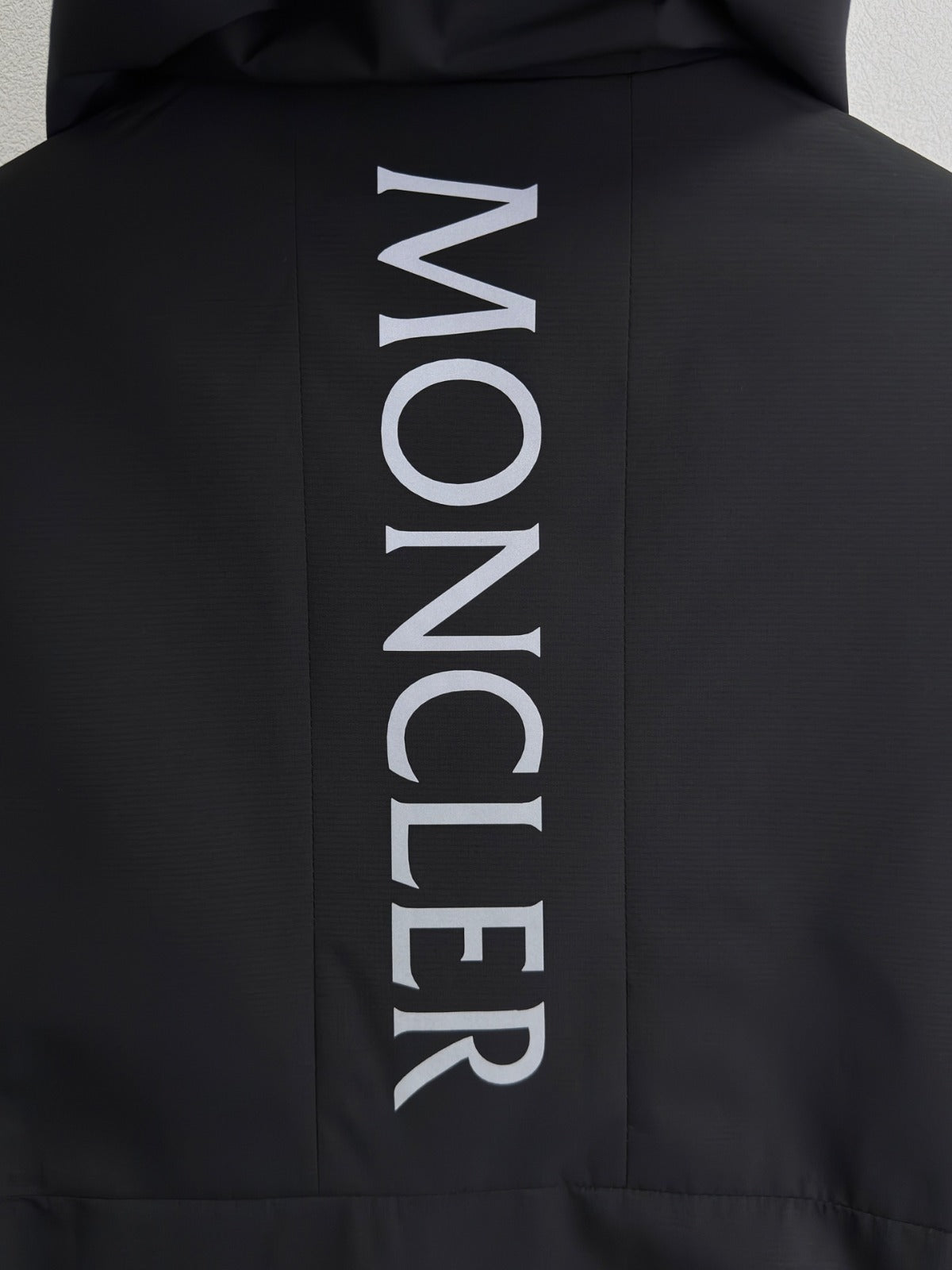 Casaco corta vento Moncler Graneroq