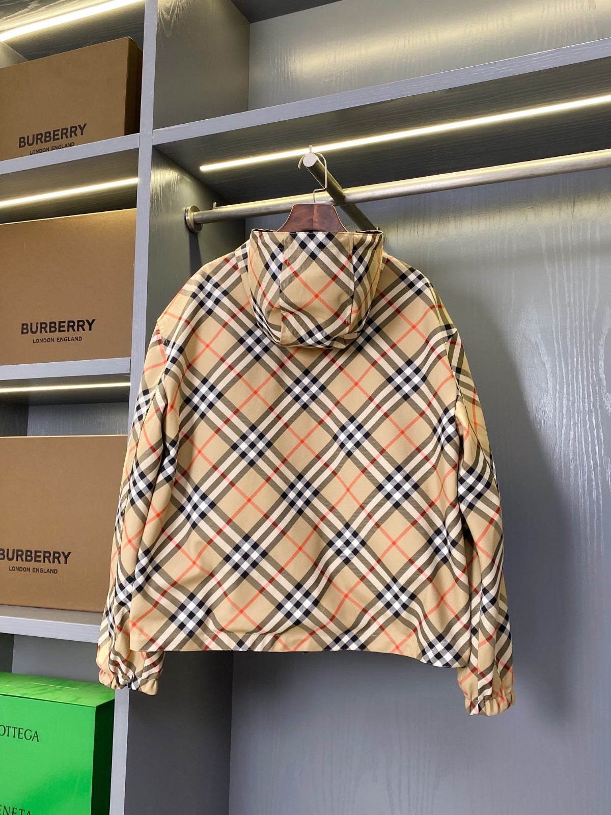Casaco corta-vento reversível Burberry