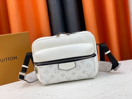 LV Monogram Eclipse
