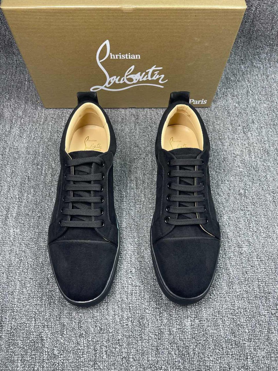 Christian Louboutin, Louis Junior