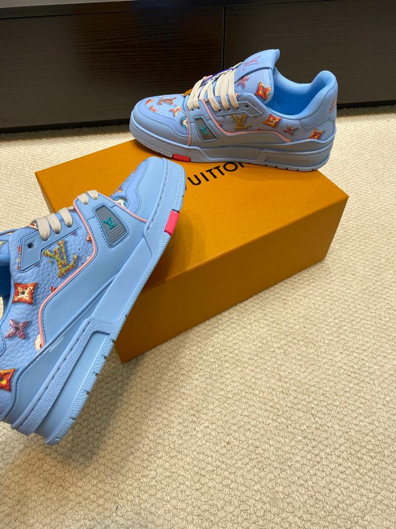 LV Trainer Monogram Donuts