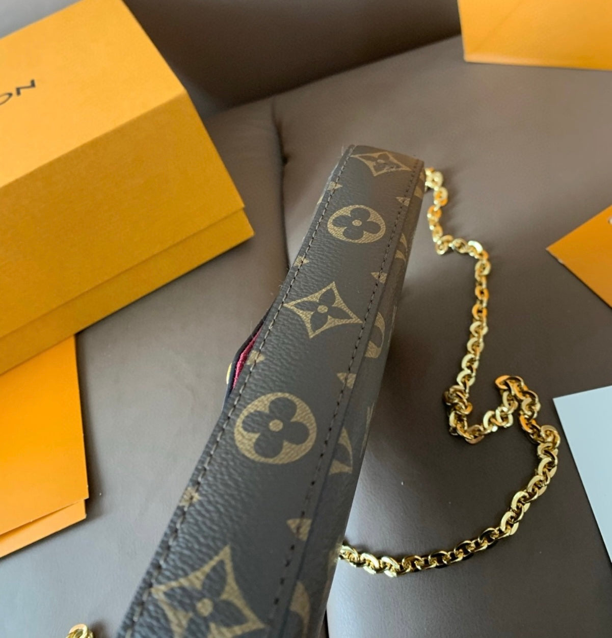 LV Pochette Félicie