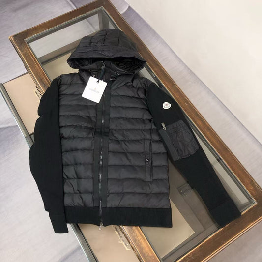 Moncler acolchoado com capuz e malha