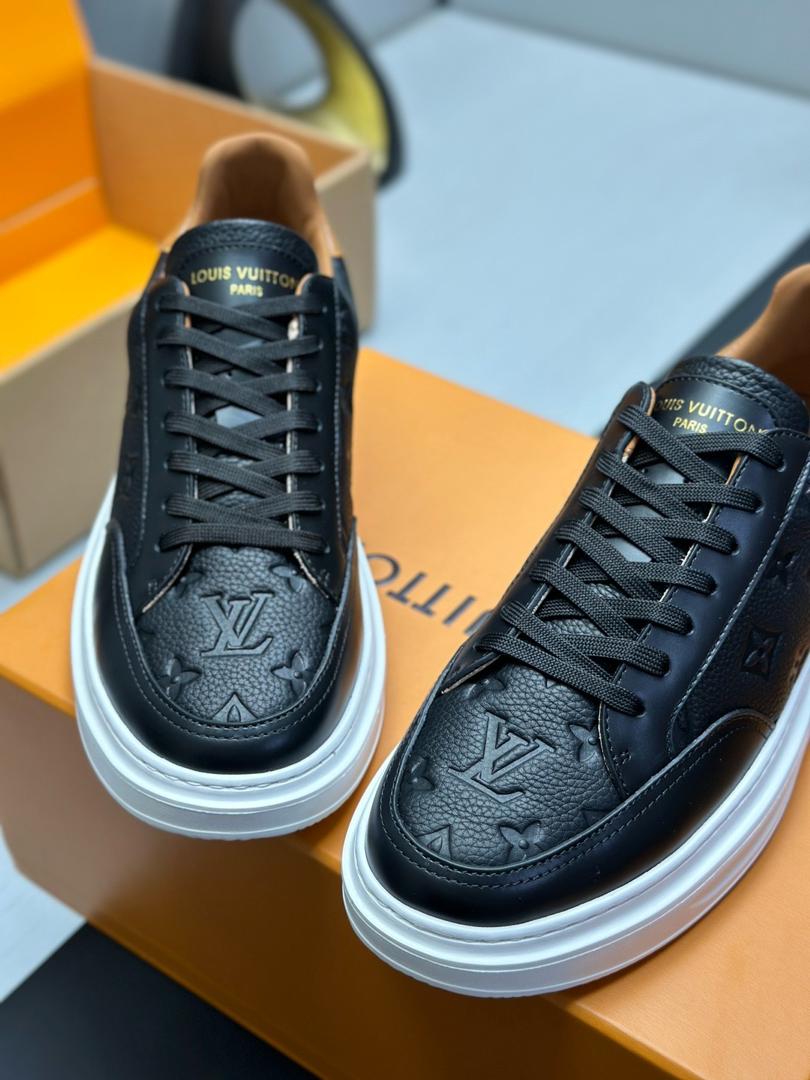 LV Beverly Hills Sneaker
