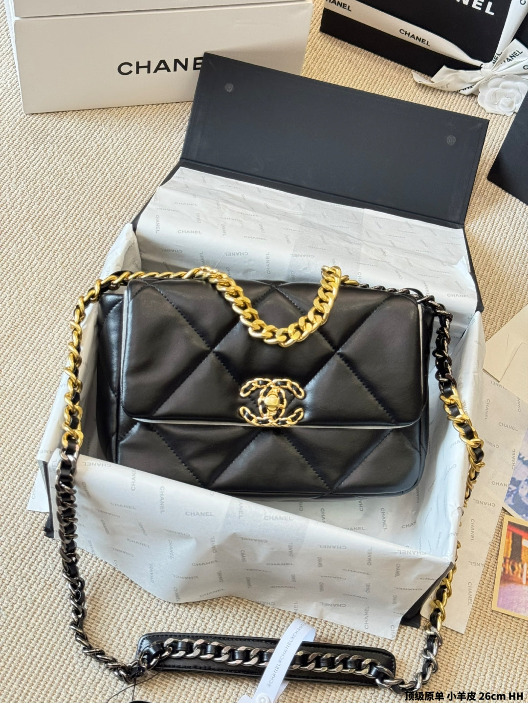 Bolsa CHANEL 19