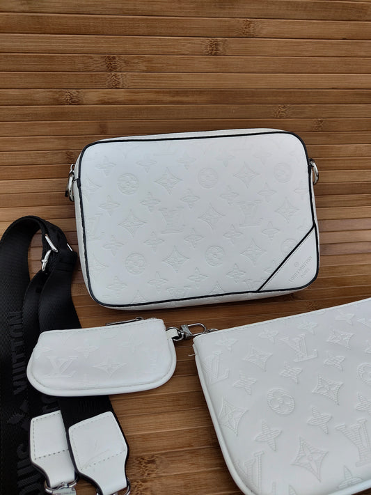 Louis Vuitton Trio Messenger