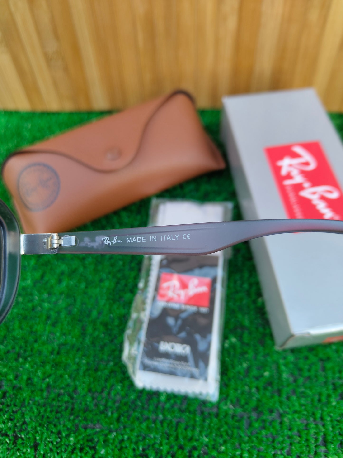 Ray Ban Ferrari