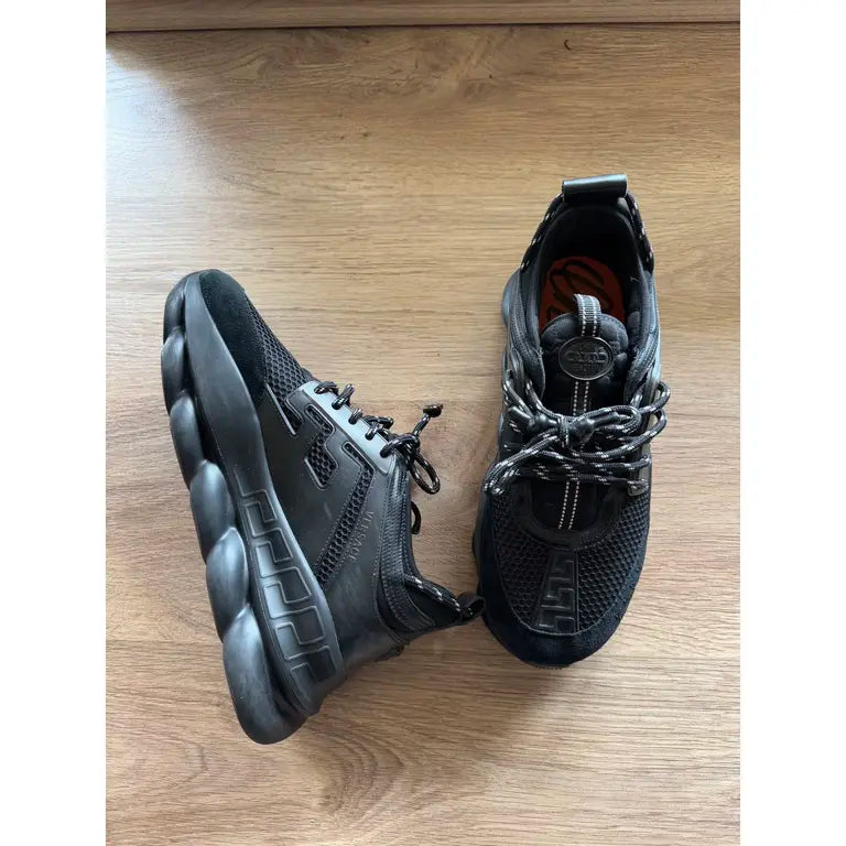 Versace Chain Reaction