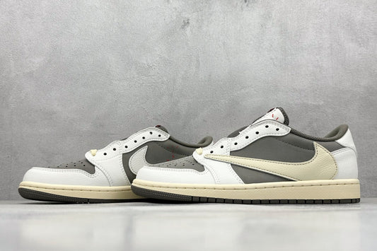 Travis Scott x Air Jordan 1 Low